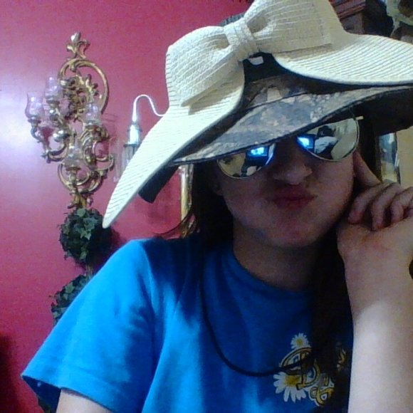 Meet your Posher, Jerricha - Picture 12 of 16